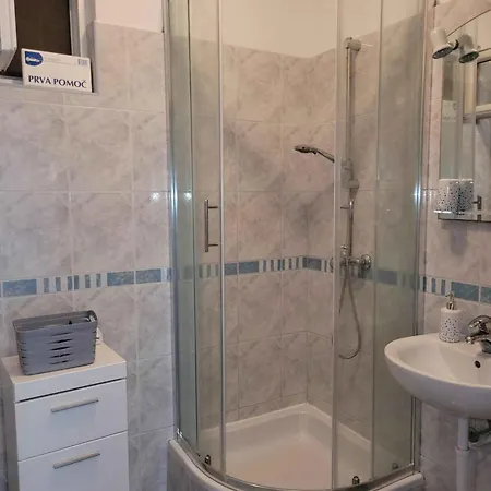 Appartamento Okrug Gornji 12 *